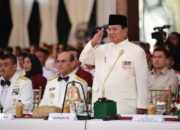 Menhan Prabowo Subianto ke Kadet Mahasiswa UNHAN RI: Cari Solusi Atasi Kesulitan Rakyat