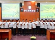 Direktur PTPN IV Lantik 7 Karyawan Pimpinan