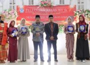 Bupati H. Anwar Sadat Hadiri Pelepasan Siswa/i Kelas XII dan Wisuda Tahfizul Qur’an Juz 30 SMAN 8 Tanjung Jabung Barat