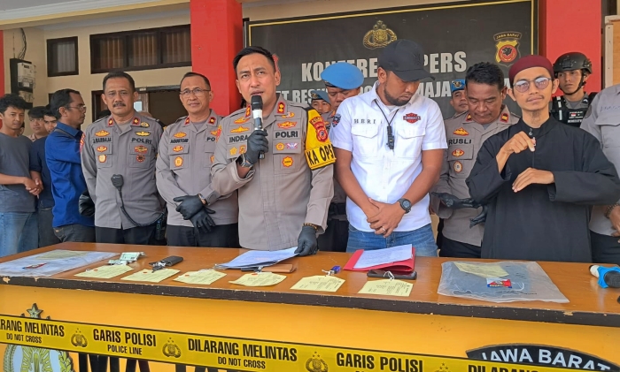 Polres Majalengka Berhasil Tangkap Pelaku Pembakaran Mobil dan Rumah Dalam 13 Jam