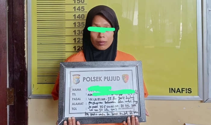 Ibu Tiri Kejam Bubuhkan Racun Tikus Kedalam Minuman Golda Coffe   Anak Tiri,RW Ditahan  Polsek Pujud