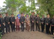 Peringati HUT Bhayangkara Ke-78,Polres Tasikmalaya Kota  Tabur Bunga  dan Ziarah Makam Purnawirawan Polri