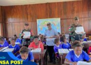 Satgas Yonif 642/Kps Pos Berikan Makan Gratis di SD Inpres Meyerga
