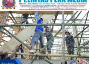Penuh Semangat, Satgas TMMD Kodim 1505/Tidore dan Warga Gotong Royong Angkat Papan Mal Masjid