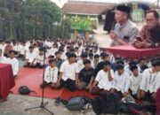 SMPN 10 Tasikmalaya Melaksanakan Sujud Syukur di Halaman Sekolah