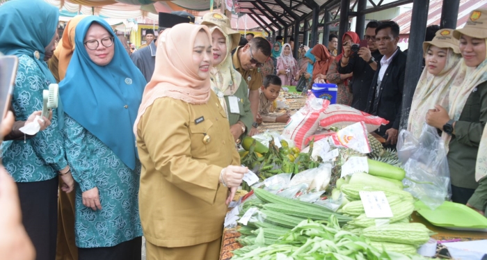 Bupati Bengkalis Hj.Kasmarni Ajak Masyarakat Konsumsi Pangan Lokal Sehat, Bersih dan Bergizi