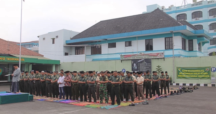 Kodim 0612/Tasikmalaya Gelar”Sholat Istisqa (minta hujan)” Berjama’ah