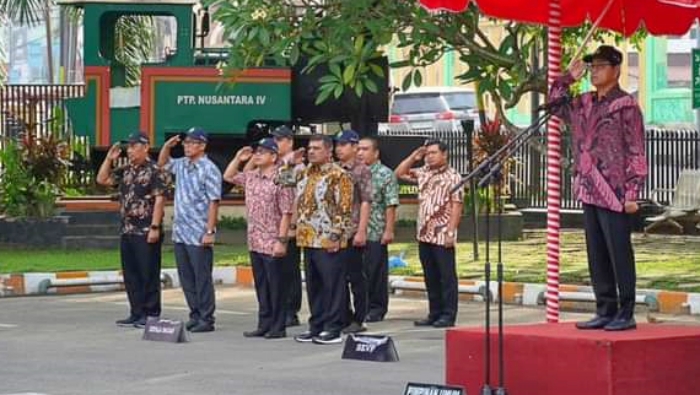 Peringati Hari Pahlawan, PTPN IV Laksanakan Upacara Bendera