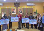 CSR Bank Sumsel Babel Bantu Pasokan  Air Bersih untuk Warga Desa dan Pesantren