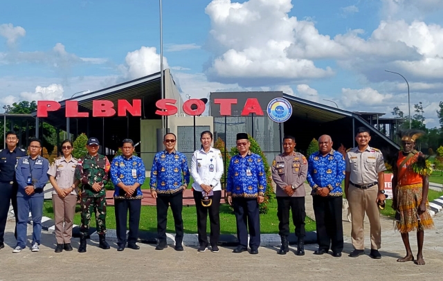 Beri Rasa Aman Kunjungan Sekretaris Utama BNPP di Pintu Perbatasan RI-PNG