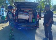 Satgas Pamtas Statis RI-PNG Yonif 122/TS Laksanakan Pemerikasaan Kendaraan di Pintu Gerbang Skouw Papua