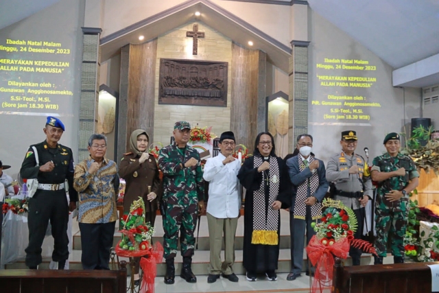 Forkompinda Datangi Gereja, Yakinkan Umat Nasrani Aman Rayakan Natal