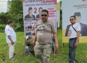 Team Pemenangan Prabowo – Gibran Gesa Pasang Baliho di Kota Pekanbaru