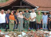 Panglima TNI  Salurkan 1.000 Paket Sembako Untuk Korban Gempa Sumedang