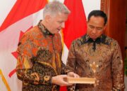Keakraban Panglima TNI dengan Duta Besar Kanada untuk RI