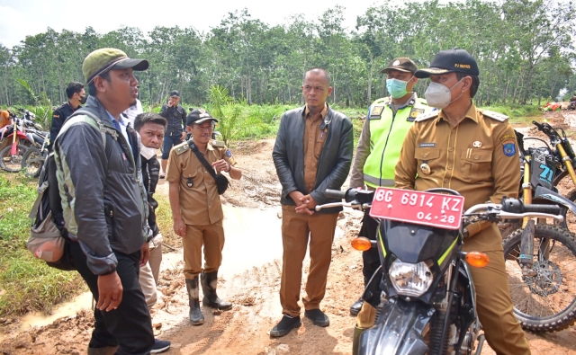 Pj Bupati OKI Pastikan Logistik Pemilu ke Wilayah Perairan Terdistribusi