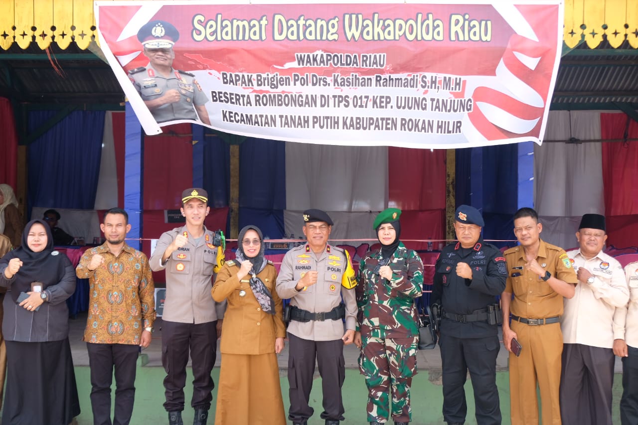 Cek Kesiapan Pam dan Lokasi TPS Pemilu 2024, Wakapolda Riau Kunjungi Rohil