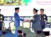 Presiden Jokowi Sampaikan Penganugerahan Pangkat Istimewa Prabowo Sesuai UU