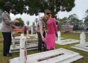 Peringati Hari Bhayangkara ke-78,Kapolres Tasikmalaya Kota Pimpin Ziarah dan Tabur Bunga di TMP Kusumah Bangsa