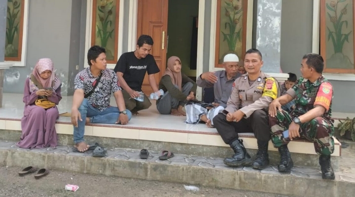 Perkuat Sinergitas, Polsek Cijeungjing Polres Ciamis Koorkom ke Warga Desa Kertaharja