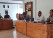 Polsek Lakbok Datang Sampaikan Himbauan Kamtibmas di Rakor Tingkat Desa Kutawaringin