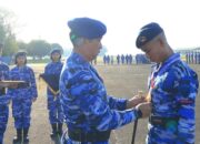 Danlanud Sultan Hasanuddin Berikan Penghargaan Kepada Prajuritnya Yang Berhasil Harumkan Nama Satuan