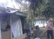 Atap Rumah Roboh Polsek Ciamis Bergerak Cepat Tangani Kejadian