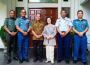 Perkuat Silaturahmi Dengan Purnawirawan, Perwakilan TNI Kunjungi Jenderal (Purn) Endriartono Sutarto