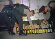 Dua Mobil Angkut Ratusan Botol Miras, Diamankan Patroli Tim Maung Galunggung Polres Tasik Kota