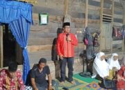 Cawabup Labusel H. Naga Parlaungan Lubis Hadiri Kirim Do’a untuk Alm. KH. Usman Harahap di Boom Sisumut