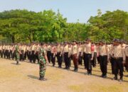 Babinsa Koramil 15/Gemolong Membentuk Karakter Ketarunaan Siswa SMK Sakti Gemolong