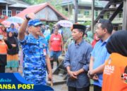 Danlanud Sultan Hasanuddin Berikan Bantuan Ratusan Paket Sembako Untuk Korban Banjir Kabupaten Maros