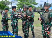 Panglima TNI Beri Reward KPLB Kepada 12 Prajurit TNI Berprestasi Tugas Operasi Papua