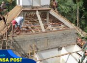 Bersama Warga, Sertu Bangkit Laksanakan Kerja Bakti Rehab Mushola