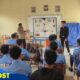 Bhabinkamtibmas Polsek Cikijing Sosialisasikan Penerimaan Anggota Polri TA 2025 di SMK PUI Cikijing