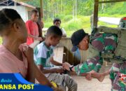 Satgas Yonif 131/BRS Anjangsana Dan Berikan Pelayanan Kesehatan Di Kampung Wembi Papua