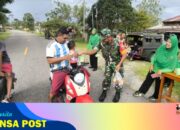 Koramil 1710-07/Mapurujaya Kembali Bagikan Takjil Buka Puasa Ramadhan Untuk Pengguna Jalan
