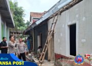 Wakapolres Tasikmalaya Kota Monitoring Kegiatan Bedah Rumah di Cipari, Wujud Kepedulian Polri untuk Masyarakat