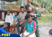 Jelang Sekolah, Satgas Yonif 131/Brajasakti Hadirkan Kebahagiaan Lewat Pangkas Gratis di Kampung Wembi Perbatasan Papua
