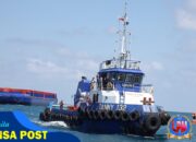 Kapal Bantu Rumah Sakit TNI AL Evakuasi Korban Kapal Tenggelam Di Perairan Utara Pulau Bangka