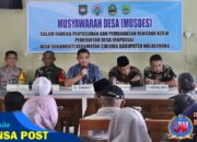 Bhabinkamtibmas Polsek Cikijing Hadiri Musdes Dalam Rangka Penyusunan dan Pembahasan RKPDesa Tahun 2025 di Desa Sukamukti