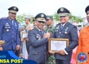 Wabup Bagus Santoso Serahkan Penghargaan Pada Peringatan Harhubnas 2025 Tingkat Kabupaten Bengkalis