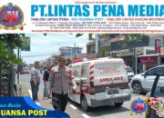 Aksi Sigap Kapolsek Cikijing Beserta Anggota Antar Jenazah Ke Rumah Duka Akibat Ambulance Mengalami Pecah Ban