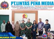 TNI Serahkan Santunan untuk Keluarga Prajurit Gugur dalam Misi Evakuasi Banjir Bandang