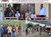 Babinsa Pos-Ramil 1714-07/Fawi Dampingi Penyaluran BLT Dana Desa di Distrik Fawi