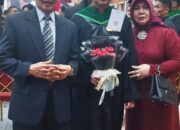 Anak Mantan Bupati Majalengka Karna Sobahi Resmi Diwisuda di Universitas Tarumanegara
