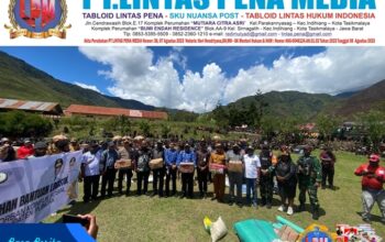 TNI-Polri Kawal Ketat Penyaluran Bantuan Pengungsi Kampung Kembru di Puncak Jaya