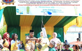 Sebanyak 1000 Siswa TK dan PAUD Ikuti Pawai Karnaval Hardiknas 2026 di Selatpanjang