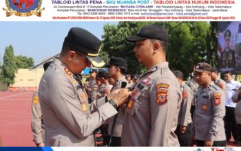 Kapolres Majalengka Pimpin Upacara Kenaikan Pangkat Pengabdian Dua Perwira