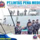 KRI Bawal-875 Salurkan Bantuan Kemanusiaan Bagi Korban Gempa NTT dan Flores
